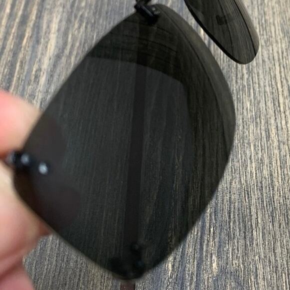 Polar Optics Clip On Sunglasses Black Rectangular Expandable Hard Case - Picture 3 of 9